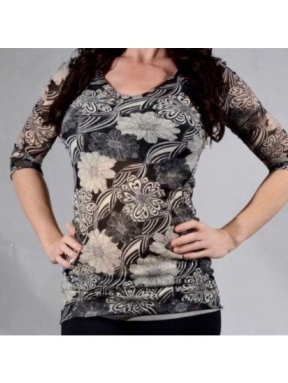 CABI Bali Free Spirit Floral V-neck Tunic Top Black Gray Sz S #968 EUC
